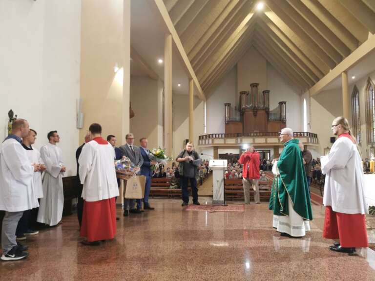 Podziękowanie za 15 lat pracy ks. Waldemara Gasztkowskiego